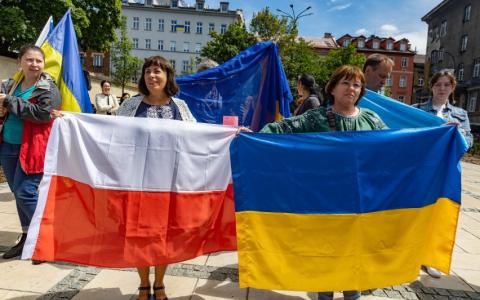 Допомога українцям в Польщі: умови призначення доплат до пенсій українцям та новий вид фіндопомоги