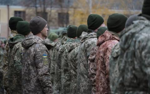 Одна повістка на цілу область: начальник Івано-Франківського ТЦК призвав всіх чоловіків до військкомата