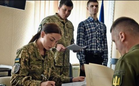 Уряд вніс зміни в порядок бронювання військовозобов'язаних і визначив терміни розгляду звернень підприємств