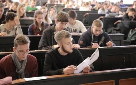 Частину студентів можуть мобілізувати: хто потенційно може опинитись у війську?
