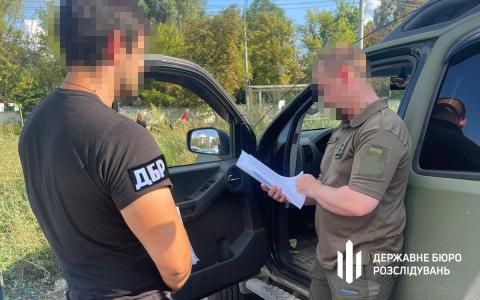 Депутатам Київради та екскомандиру ВЧ повідомлено про підозру за ухилення від військової служби