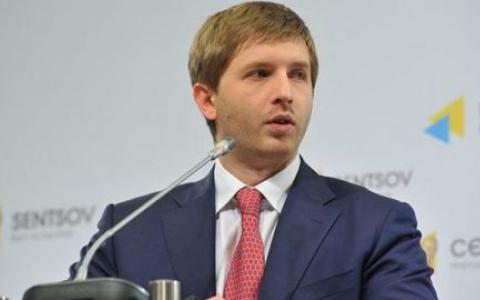 Суд арештував нерухомість ексголови НКРЕКП Дмитра Вовка