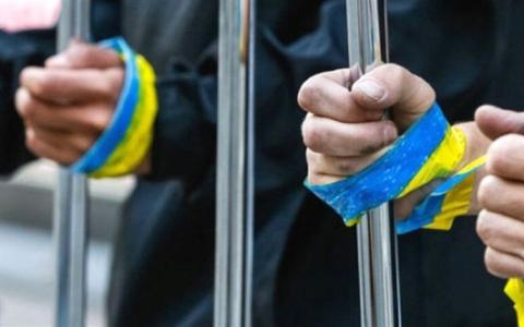 к отримати інформацію про людину у полоні з реєстру Національного інформаційного бюро?