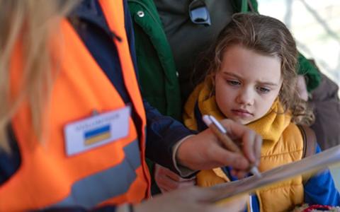 В деяких населених пунктах Харківщини запроваджено примусову евакуацію дітей (список)