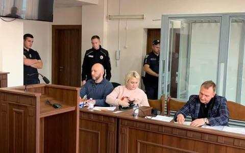 Суддя Тандир, який збив на смерть нацгвардійця, розлучився і переписав майно на дружину