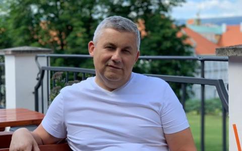 Депутат, який підірвав гранати під час засідання сільради на Закарпатті отримав підозру в терористичному акті