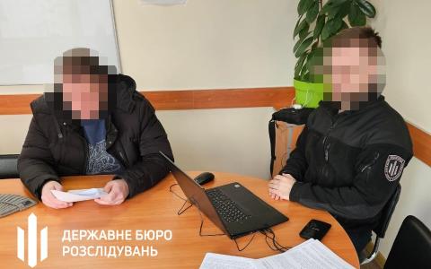 Заступник командира ВЧ отримав підозру за незаконне нарахування "бойових" доплат військовій