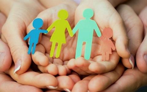 В Україні запроваджують новий вид соціальної допомоги – "Дитина не одна"