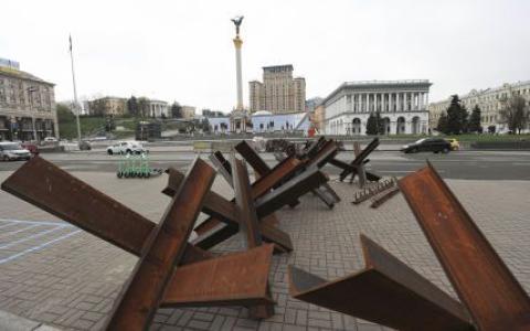 Для забезпечення безпеки в столиці Ради оборони Києва ухвалила термінові рішення