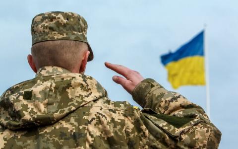 Депутати пропонують скасувати відповідальність за невиконання військовими завідомо злочинного наказу командира