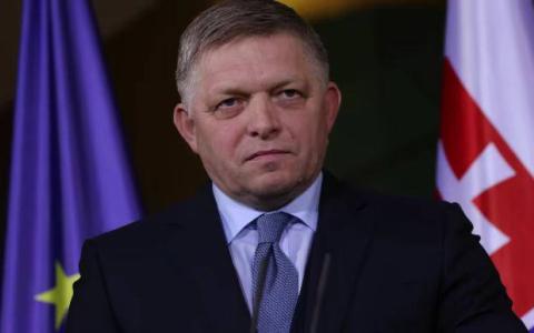 На прем'єр-міністра Словаччини Роберта Фіцо скоєно замах, він поранений - МВС країни