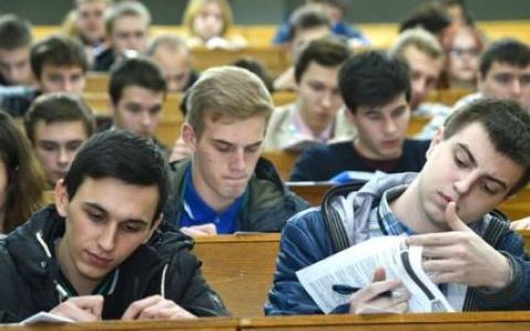 З 1 липня можуть мобілізувати 3 категорії студентів: що визначено в законі?