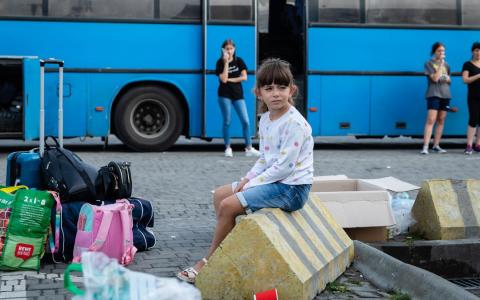 Увага! В окремих населених пунктах Харківщини та Донеччини запровадили примусову евакуацію дітей