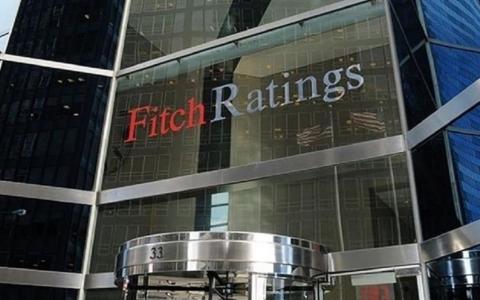 Міжнародне агентство Fitch Ratings тимчасово знизило рейтинг України через реструктуризацію боргу