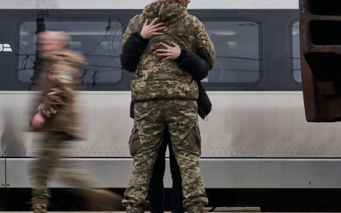 Демобілізація після 3 років служби: деталі законопроекту