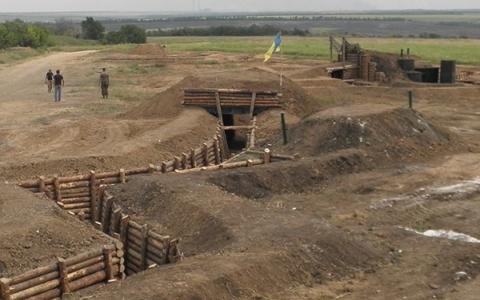 Українців можуть позбавляти права на землю для будівництва фортифікацій - ухвалено проект Закону
