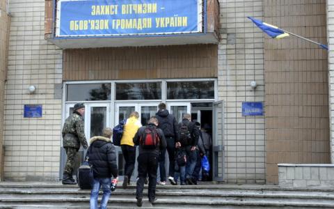 Термін явки до ТЦК за повісткою скоротили з 14 днів до 7 — Кабмін