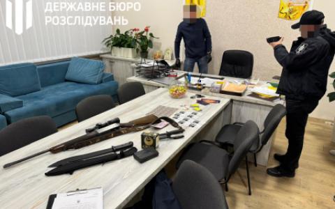 ДБР викрило начальника Тернопільського РТЦК за вимагання хабаря за відстрочку від мобілізації