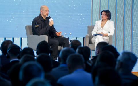 "Все для того, аби українських бізнесів різного рівня ставало все більше", - Денис Шмигаль розповів про економічну політику уряду