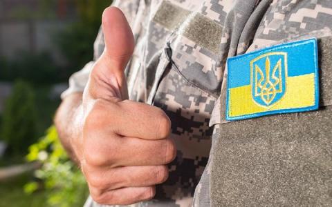 Соціальна підтримка для захисників та захисниць: про що варто знати і які послуги доступні?