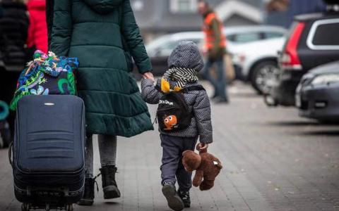 Путін своїм указом вимагає від українців до 10 вересня виїхати з окупованої території та Росії або "врегулювати своє правове становище"