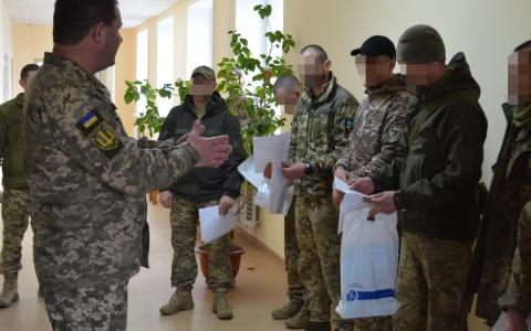В ТЦК та навчальних центрах будуть працювати психологи, юристи і волонтери: деталі нового експериментального проєкту
