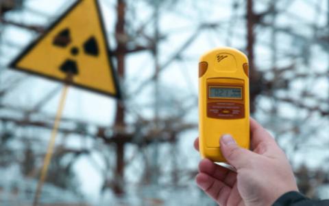 Як уточнити відомості в держреєстрах про проживання в зоні радіоактивного забруднення та отримати доплату?
