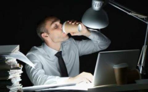 Хто може відмовитись від роботи у нічний час під час воєнного стану?