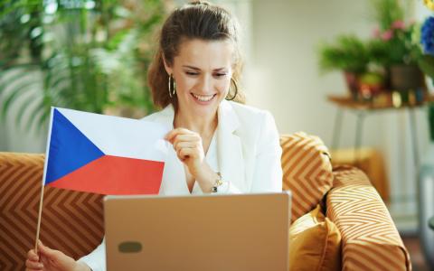 Як знайти роботу в Чехії без посередників: перелік сайтів для пошуку вакансій
