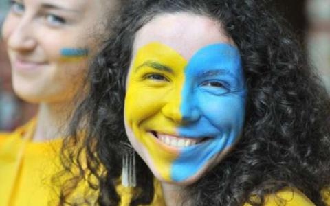 Рейтинг щастя серед країн світу: яке місце посідає Україна у 2025 році?