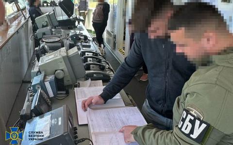 СБУ затримала судно «тіньового» флоту рф, яке вивозило з Криму награбоване українське зерно