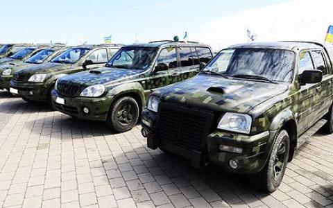Врегульовано порядок держреєстрації та тимчасового обліку гуманітарних авто для військовослужбовців