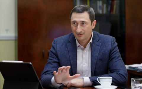 Множинне громадянство в Україні: Міністр нацєдності Чернишов анонсував підготовку відповідного закону