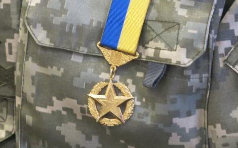 Одноразова виплата Героям України та членам їхніх сімей: як отримати