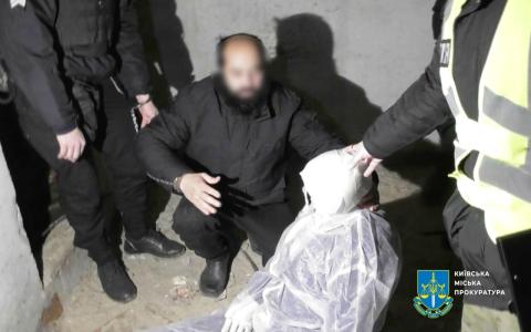 У Києві до довічного позбавлення волі засудили іноземця, який вбив 11 людей
