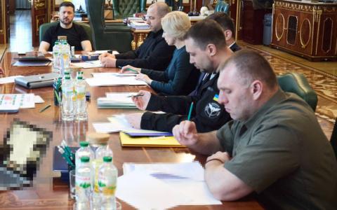 Зеленський підтвердив підготовку до масштабного обміну полоненими між Україною та рф: було проведено відповідну нараду