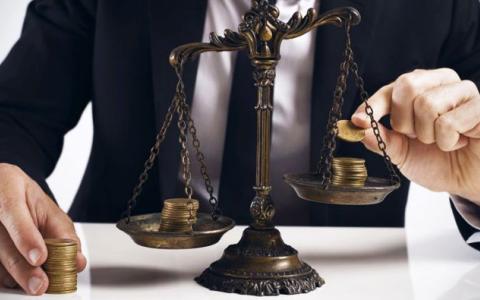 Деякі категорії українців звільнили від сплати судового збору: Закон прийнято