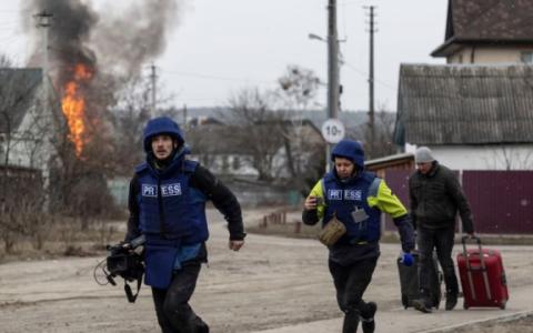 Захист журналістів: підписано закон, щодо страхування медійників під час відряджень у райони бойових дій та на ТОТ
