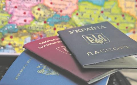 Верховна Рада України ухвалила в цілому закон про множинне громадянство: деталі документу