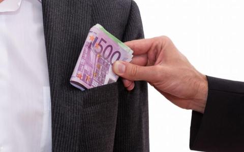 Провокація хабаря: як відрізнити від правомірних дій та довести провокацію у суді