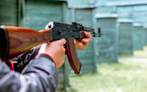 На полігоні на Чернігівщині курсант застрелив двох інструкторів: його затримали