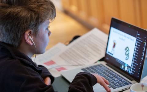 Дистанційне навчання не скасовують — пояснення про ліквідацію Наказу Міносвіти № 1112