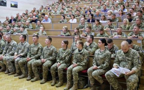 Курс базової військової підготовки не буде обов'язковим для студентів - Міносвіти