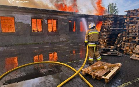 Більше 700 повітряних цілей запустила росія по Україні цієї ночі: основний удар був направлений на захід країни