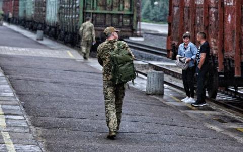 За останні тижні до військових частин із СЗЧ повернулося понад 1,7 тисячі бійців - ДБР