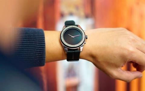 Яка комендантська година діє в різних регіонах України у 2025 році і чи є відповідальність за порушення?