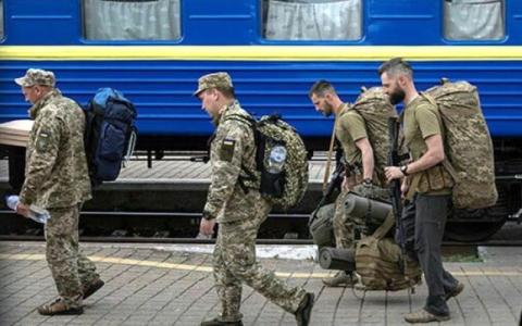 15 додаткових днів відпустки для військових: що означає підписаний Президентом Закон