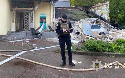 "Пограбування віку": злочинці прокопали тунель до сховища банку в Чернігові, а потім підірвали його, щоб вкрасти 5,5 млн