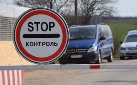 Чи можна виїхати за кордон, маючи заборгованість?