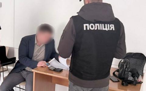 Керівник апарату КМДА підробив документи на відрядження у Європу під час війни - йому оголосили підозру